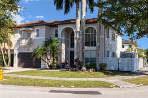 11695 SW 154th Ave, Miami, FL 33196, Sold 04/04/25