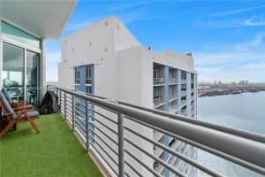325 S Biscayne Blvd, Miami, FL 33131, - MLS#A11732979