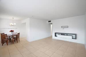 151 SW 135th Terrace APT 302T, Pembroke Pines, FL 33027, - MLS#A11733016