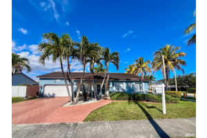 15201 Sw 177th Ter, Miami