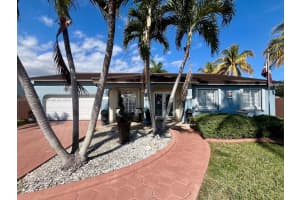 15201 Sw 177th Ter Miami, FL 33187 - MLS#A11733033