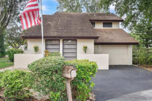 4051 SW 84th Terrace, Davie, FL 33328, Sold 06/03/25
