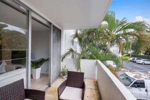 2160 SW 16th Ave, Miami, FL 33145, Sold 07/17/25