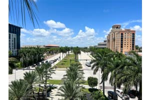 651 Okeechobee Blvd APT 811, West Palm Beach, FL 33401, - MLS#A11733097