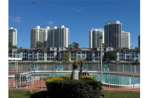 2980 Point East Dr D102, Aventura
