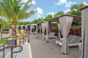 Doral, FL, Sold 03/28/25