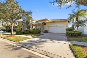1237 NW 167th Ave, Pembroke Pines, FL 33028, Sold 03/24/25