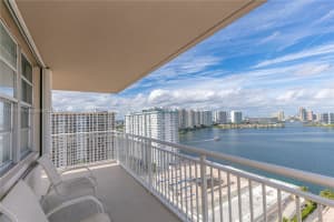 250 174th St 2116, Sunny Isles Beach, FL 33160 - MLS#A11733279