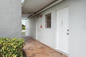 619 NE 14th Ave APT 101, Hallandale Beach, FL 33009, - MLS#A11733333