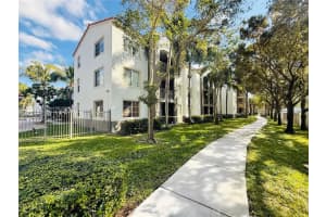 6821 SW 44th St, Miami, FL 33155, Sold 03/20/25