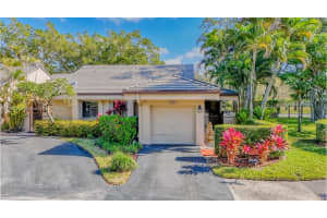 9221 Chelsea Dr N, Plantation, FL 33324, Sold 03/31/25