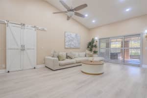 9221 Chelsea Dr N, Plantation, FL 33324, Sold 03/31/25