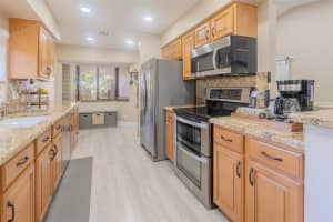9221 Chelsea Dr N, Plantation, FL 33324, Sold 03/31/25