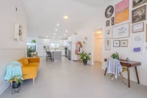 18883 NW 89th Ave, Hialeah, FL 33018, Sold 05/15/25