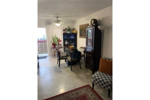 420 NW 12th Ave Apt 44, Miami, FL 33128, Sold 04/04/25