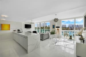 400 Sunny Isles Blvd APT 421, Sunny Isles Beach, FL 33160, Sold 05/27/25