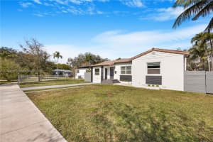 81 Whitethorn Dr, Miami Springs, FL 33166, Sold 08/08/25