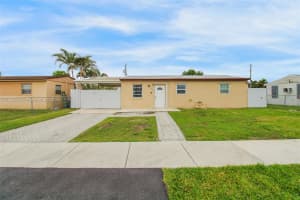 838 SW 1st St, Florida City, FL 33034, Sold 04/08/25