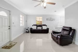 838 SW 1st St, Florida City, FL 33034, Sold 04/08/25