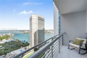 325 Biscayne Blvd, Miami, FL 33131, Sold 04/09/25