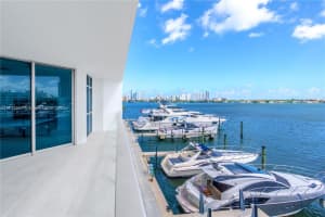 17301 Biscayne Blvd 207, North Miami Beach