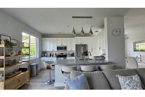 4393 Magnolia Ridge Dr, Weston, FL 33331, Sold 03/27/25