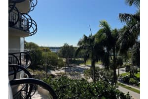 2843 S Bayshore Dr, Coconut Grove, FL 33133, Sold 03/21/25