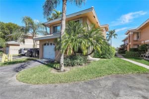 3299 NW 44th St, Oakland Park, FL 33309, Sold 04/03/25