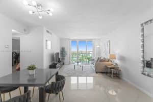 3801 S Ocean Dr APT 10Q, Hollywood, FL 33019, - MLS#A11734041