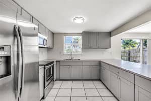 27111 SW 119th Ct, Homestead, FL 33032, Sold 03/17/25