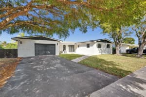 8211 SW 203rd St, Cutler Bay, FL 33189, Sold 03/26/25