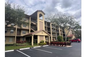 12501 SW 14th St, Pembroke Pines, FL 33027, Sold 03/28/25