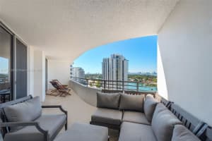 5555 Collins Ave, Miami, FL 33140, Sold 05/30/25