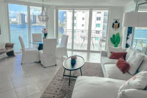 18000 N Bay Rd, Sunny Isles Beach, FL 33160, Sold 08/29/25