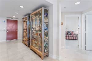 6365 Collins Ave 1901 Miami Beach, FL 33141 - MLS#A11734441