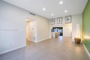 6440 SW 42nd St, Miami, FL 33155, Sold 08/29/25