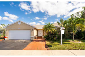 3970 SW 72nd Way, Davie, FL 33314, Sold 06/11/25