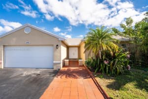 3970 SW 72nd Way, Davie, FL 33314, Sold 06/11/25