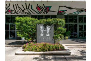 121 Ne 34th St 3101, Miami
