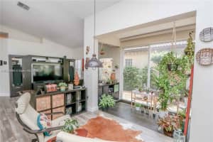 11324 NW 52nd Ln, Doral, FL 33178, Sold 03/31/25