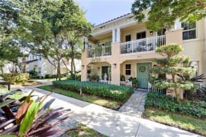 4246 Cascada Cir, Hollywood, FL 33024, Sold 05/30/25