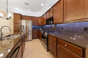 4246 Cascada Cir, Hollywood, FL 33024, Sold 05/30/25