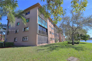 13800 SW 14th St, Pembroke Pines, FL 33027, Sold 06/16/25