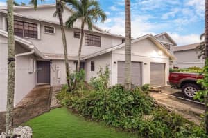 10512 NW 3rd St, Pembroke Pines, FL 33026, Sold 04/18/25