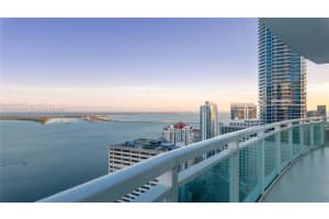 950 Brickell Bay Dr, Miami, FL 33131, Sold 04/17/25