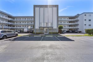 4050 NW 42nd Ave, Lauderdale Lakes, FL 33319, Sold 07/21/25