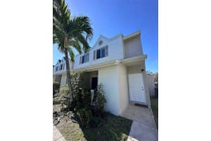 17335 NW 67th Pl, Miami Gardens, FL 33015, Sold 02/28/25