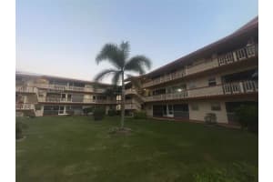 5300 Washington St, Hollywood, FL 33021, Sold 03/27/25