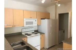 8040 N Nob Hill Rd, Tamarac, FL 33321, Sold 07/14/25