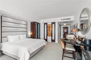 4391 Collins Ave, Miami Beach, FL 33140, Sold 04/04/25